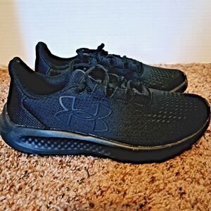 Under Armour Women's Size 6 Charged Pursuit 3 Black Training Gym Running Shoes